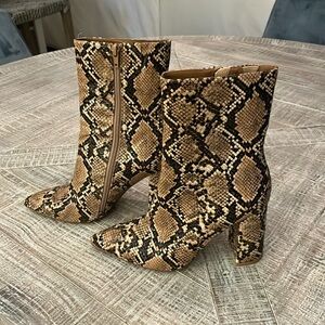 Jeffrey Campbell Snakeskin Ankle Boots size 6.5